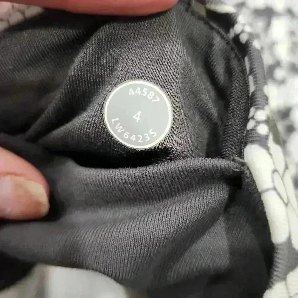 Lululemon Women's Twiggy Floral Nimbus Wunder Under Leggings Gray Size 4 - Picture 6 of 6